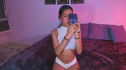 Susy online show from May 19, 1:11 am