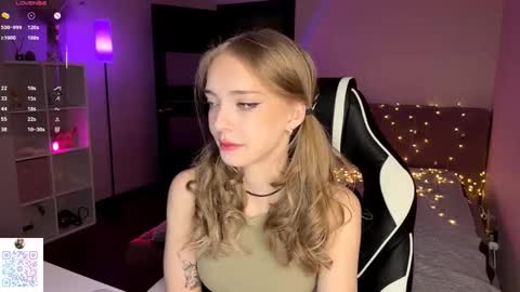 Jessica online show from December 22, 7:55 pm