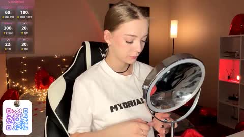 Jessica online show from February 15, 8:05 pm