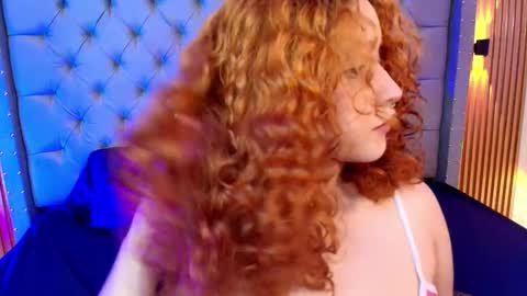 Snapshot of suxan_white chatting on February 26, 12:26 pm suxan_white online show from February 26, 12:26 pm