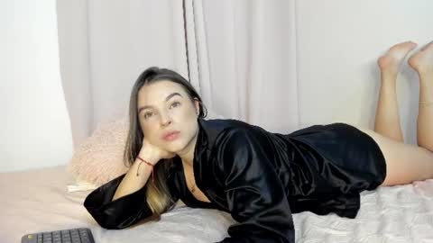 Snapshot of suzan__cooper2 chatting on July 10, 4:39 am suzan__cooper2 online show from July 10, 4:39 am