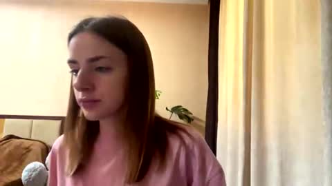 Emila online show from July 11, 7:44 am