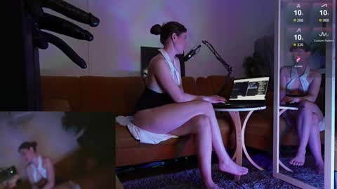 suzannexxxxxx online show from March 22, 12:25 am