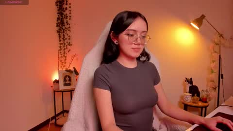 Snapshot of suzumi_ chatting on October 24, 7:16 am Jadde online show from October 24, 7:16 am