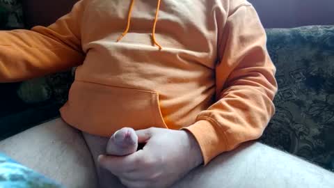 Snapshot of svetlio85 chatting on December 29, 9:28 am Svetlio online show from December 29, 9:28 am