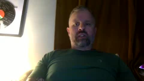 Snapshot of svnny222 chatting on June 1, 12:01 am svnny222 online show from June 1, 12:01 am
