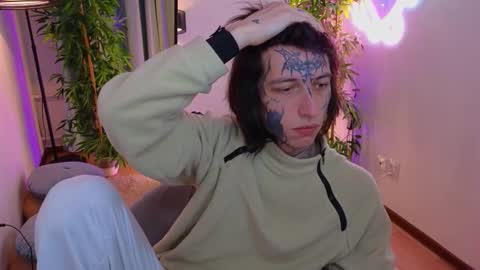 Eric online show from February 25, 9:13 pm