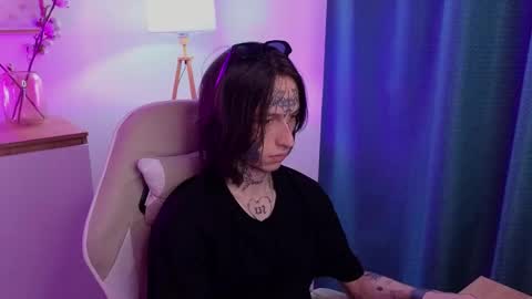 Eric online show from April 16, 3:35 pm