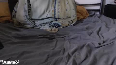 swanou87 online show from March 4, 8:04 pm