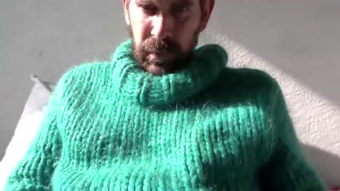 sweaterboy666 online show from February 12, 11:07 am