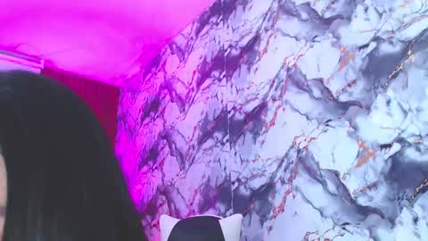 Amy  IG sweeet amy0 online show from March 2, 8:04 pm