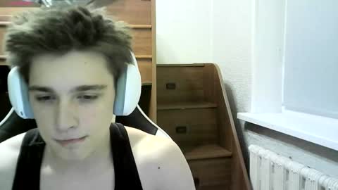 Snapshot of sweeetyangeel chatting on October 22, 5:13 pm sweeetyangeel online show from October 22, 5:13 pm