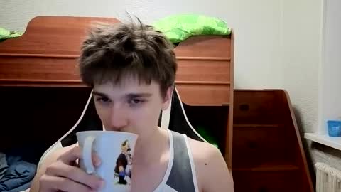 Snapshot of sweeetyangeel chatting on November 12, 7:03 pm sweeetyangeel online show from November 12, 7:03 pm