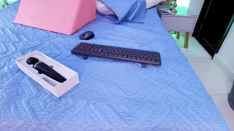 Debora  online show from November 13, 11:53 am