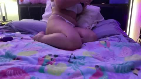 sweepyprincess online show from November 27, 2:13 am