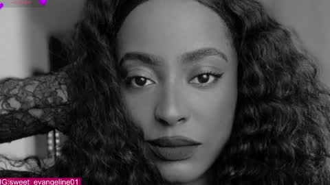 Evangeline online show from July 9, 4:00 pm
