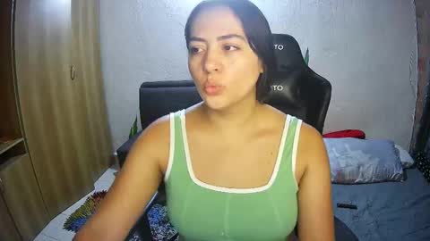 Snapshot of sweet10salome chatting on September 14, 11:26 pm sweet10salome online show from September 14, 11:26 pm