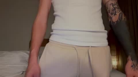 Snapshot of sweet19sammy chatting on July 15, 2:55 pm Sammy online show from July 15, 2:55 pm