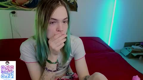 Haeyang  Torry online show from January 8, 11:01 am