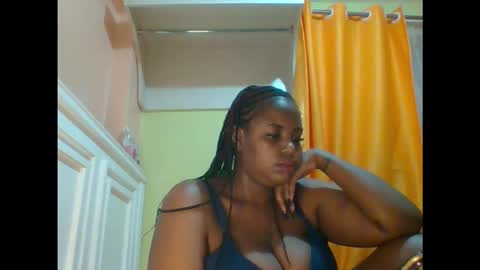 Snapshot of sweet52537 chatting on October 15, 2:55 am sweet52537 online show from October 15, 2:55 am