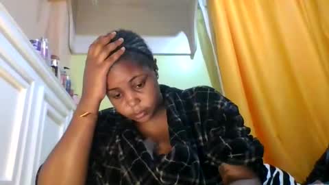 Snapshot of sweet52537 chatting on March 25, 4:57 pm sweet52537 online show from March 25, 4:57 pm