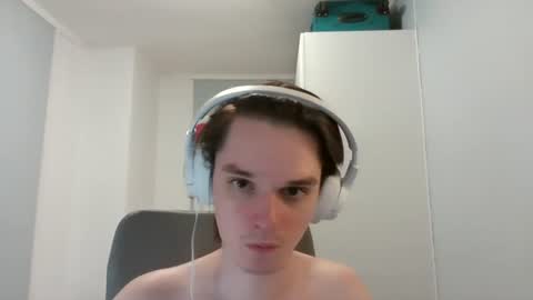 Sweet boy online show from July 18, 7:39 pm