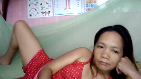 Snapshot of sweet818957 chatting on August 5, 8:28 am sweet818957 online show from August 5, 8:28 am