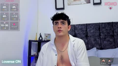 Jeremy online show from March 29, 3:28 am