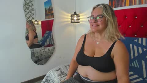 Carolina online show from September 29, 4:01 pm