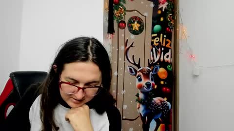 sweet__suck69bitch online show from December 20, 8:06 am