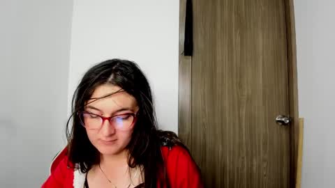 sweet__suck69bitch online show from February 28, 7:05 am