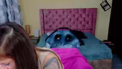 sweet__thang online show from March 14, 5:02 am