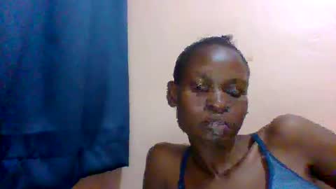 Snapshot of sweet_adora chatting on February 8, 6:55 pm sweet_adora online show from February 8, 6:55 pm