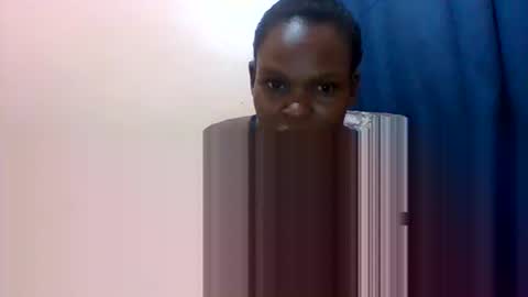 Snapshot of sweet_adora chatting on February 20, 7:45 am sweet_adora online show from February 20, 7:45 am