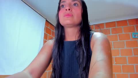 sweet and hot alaia online show from September 13, 3:28 am