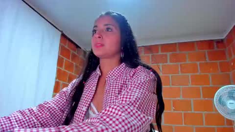 sweet and hot alaia online show from September 25, 1:53 am