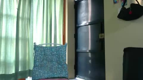 sweet_angel80 online show from March 5, 11:50 am