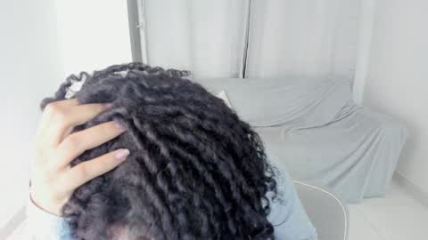 Anie online show from February 2, 6:04 am