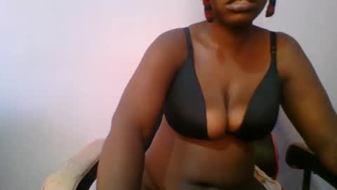 Snapshot of sweet_arianna_ chatting on February 25, 10:26 am timaya online show from February 25, 10:26 am