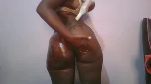 Snapshot of sweet_arianna_ chatting on February 26, 4:03 am timaya online show from February 26, 4:03 am