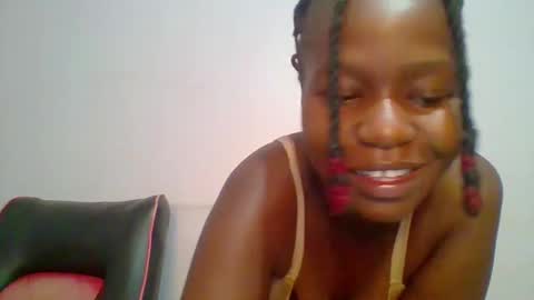 Snapshot of sweet_arianna_ chatting on March 1, 12:28 am timaya online show from March 1, 12:28 am