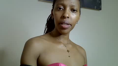 sweet_ashanny online show from April 19, 9:50 pm