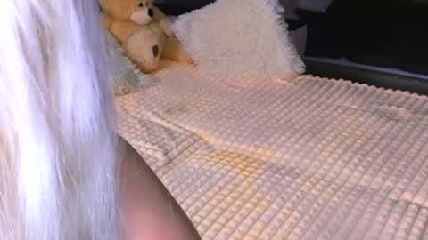 Alice online show from September 28, 3:39 pm