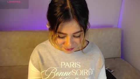 Bella Valery online show from February 27, 10:32 pm