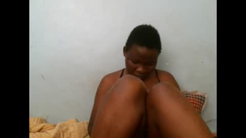 sweet_bellina online show from January 7, 8:45 am