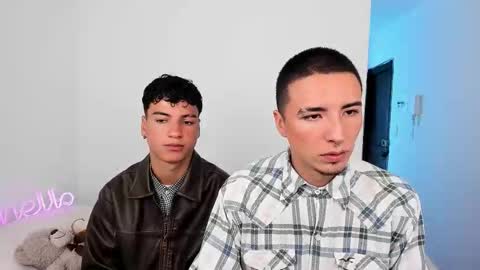 CristianBrayan PVT OPEN online show from November 19, 1:33 pm