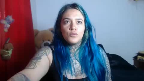 Bubbles online show from May 15, 10:28 pm