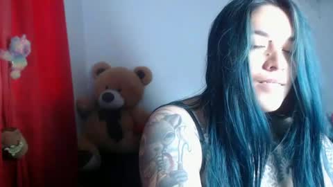 Bubbles online show from June 17, 10:32 pm