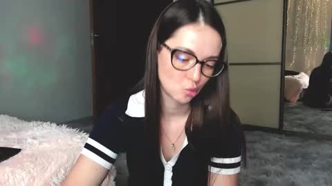 Christina online show from December 19, 2:57 pm