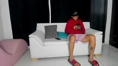 x Angelica Daniels - mod  Tio willy online show from April 5, 2:42 am